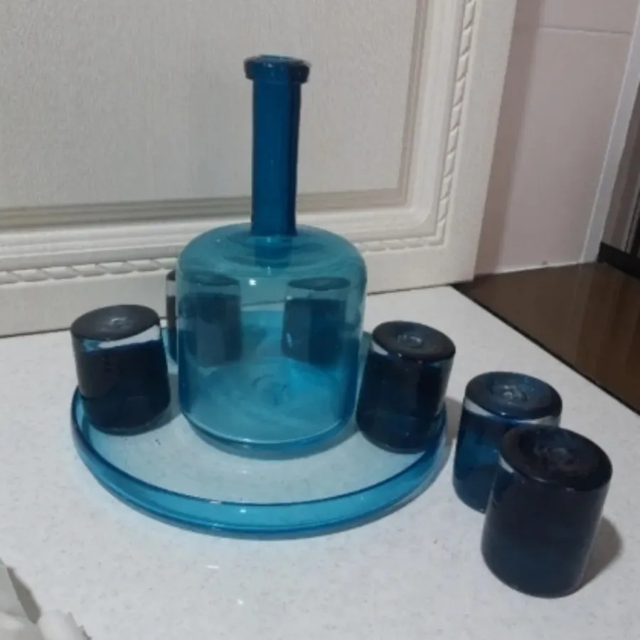 جام و لیوان شیشه ای