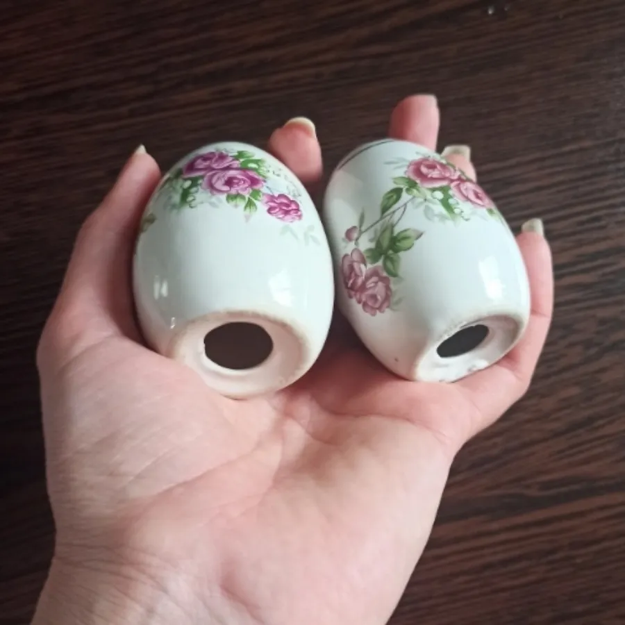 نمک پاش گلسرخی