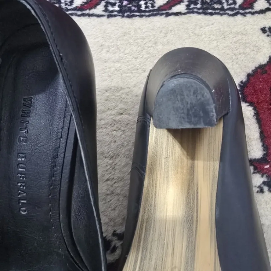 کفش وایت بوفالو