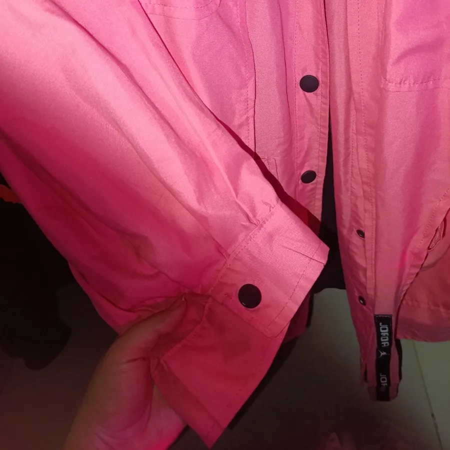 مانتو یا پیراهن صورتی