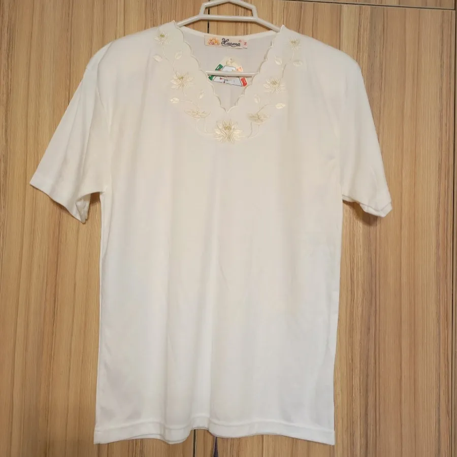 بلوز گل طلا