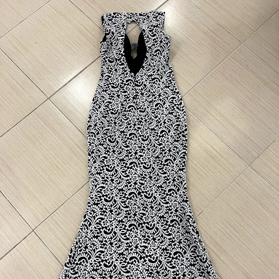 پیراهن مجلسی زنانه