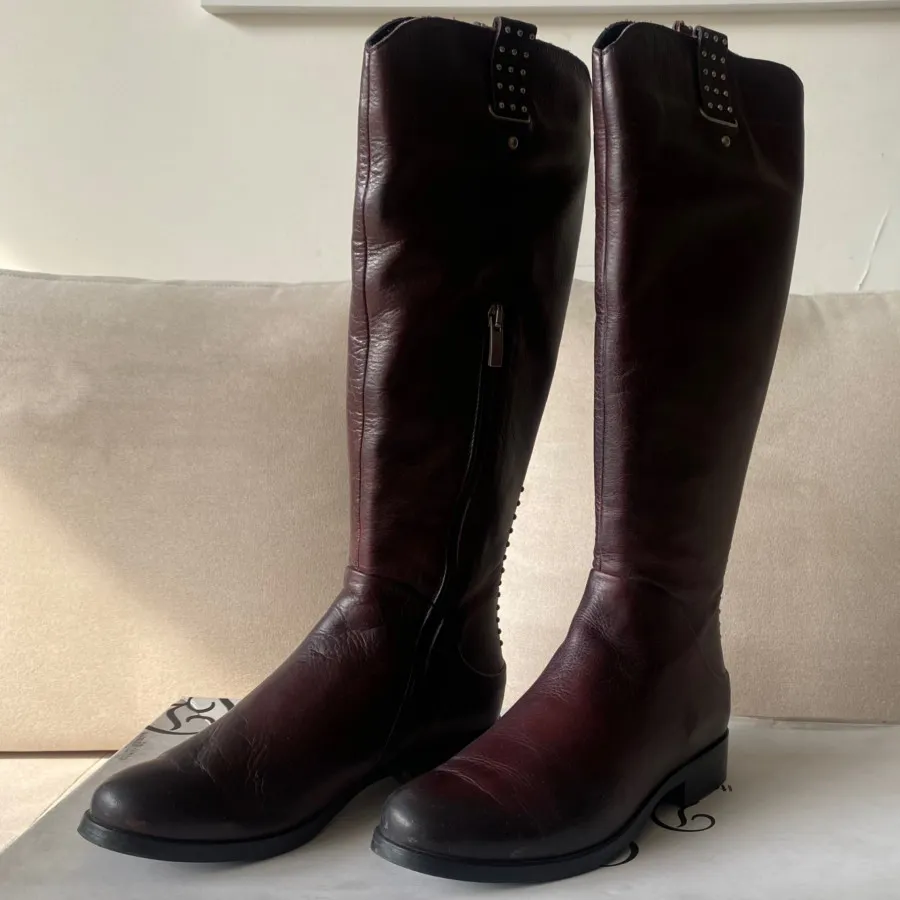 بوت تمام چرم دنیلی