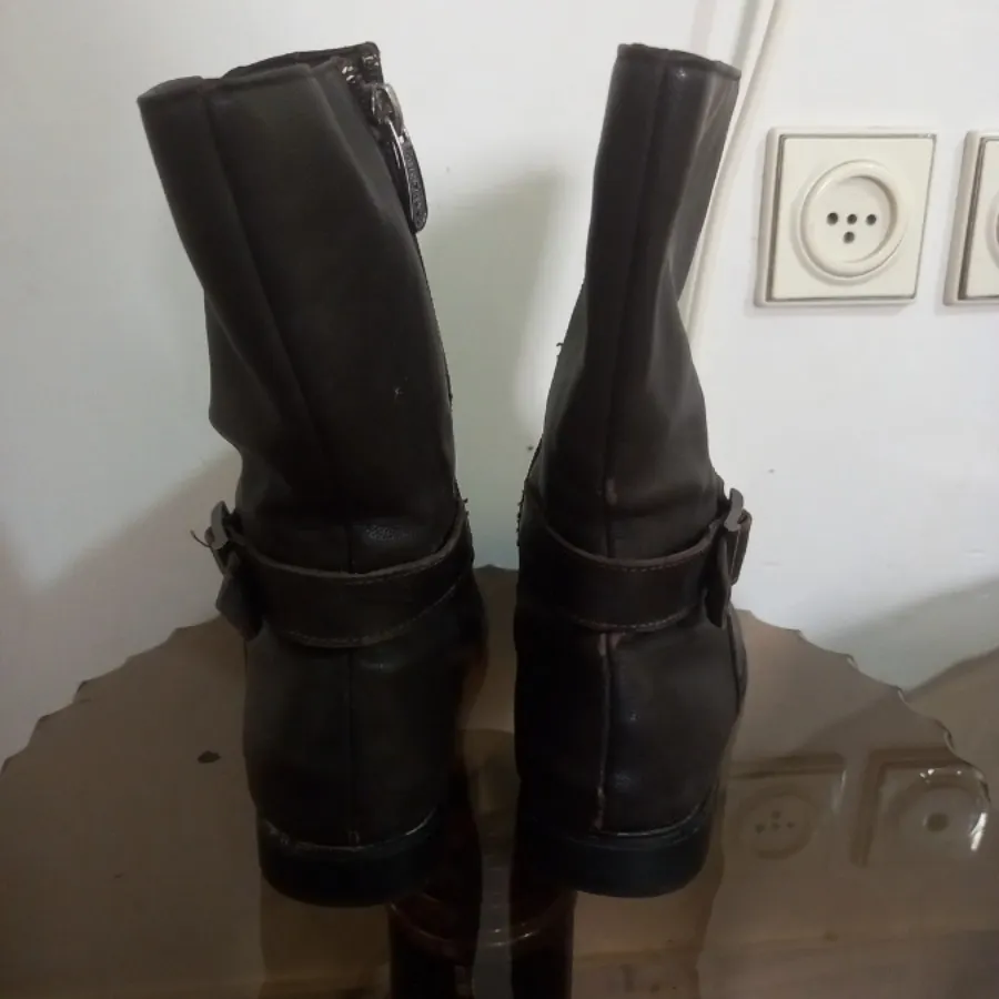 بوت دخترانه