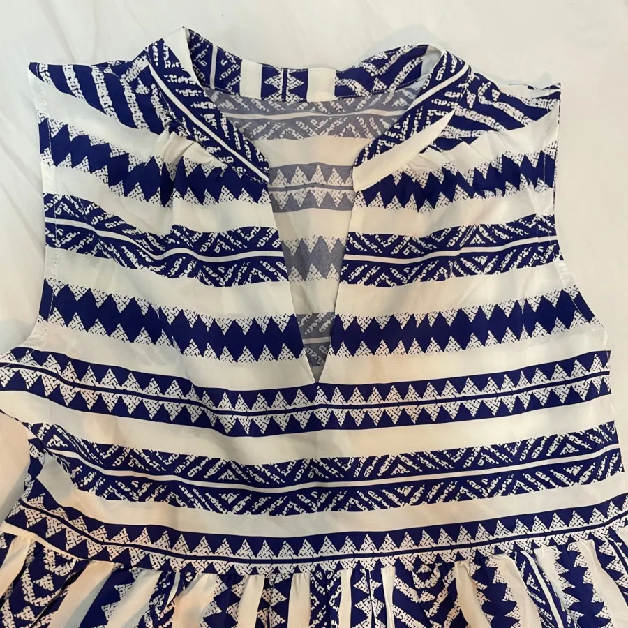 پیراهن برندکاپشی انگلیس