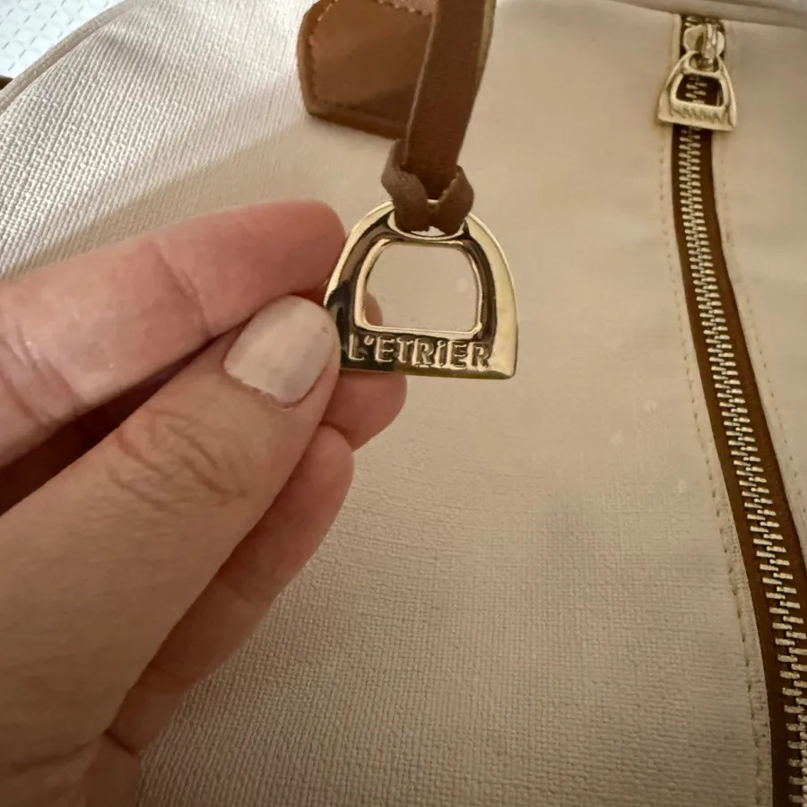 کیف خیلی نازوخوشگل