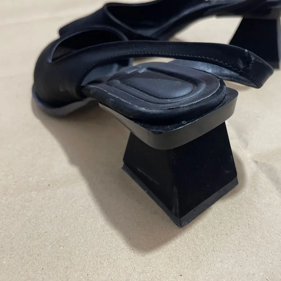 کفش وارداتی کفی طبی