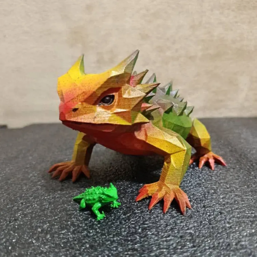 مجسمه مدل مارمولک