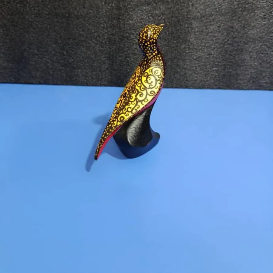 مجسمه مدل پرنده