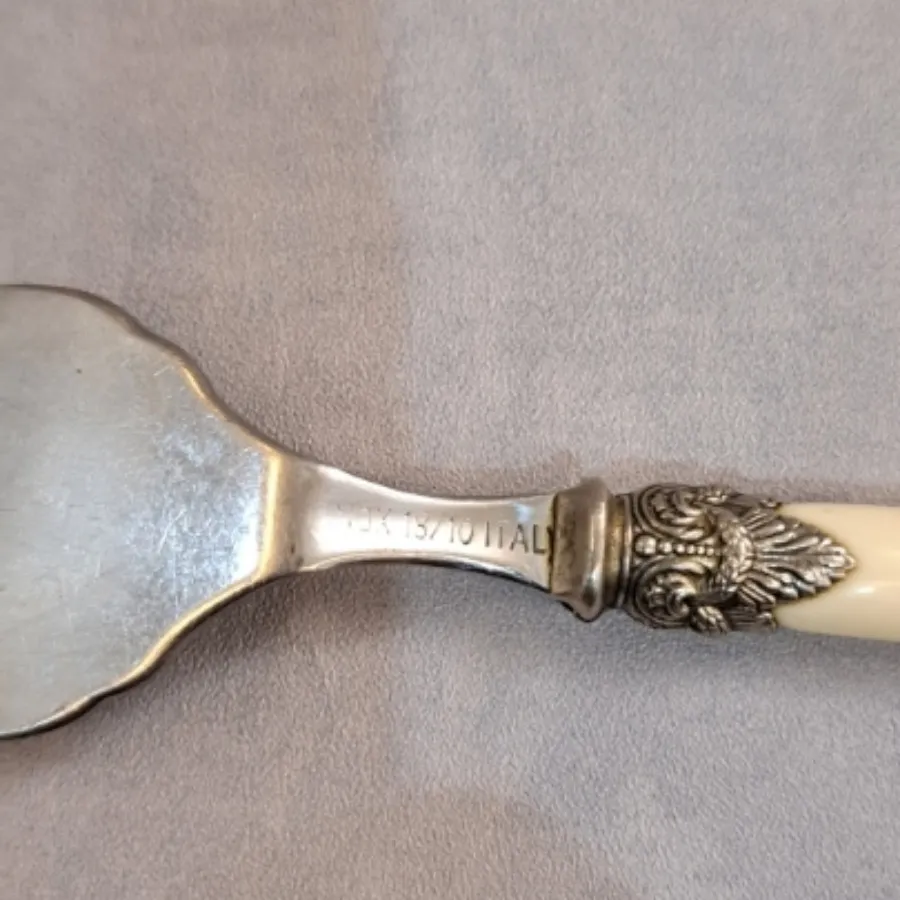 کاردک ایتالیا مارکدار