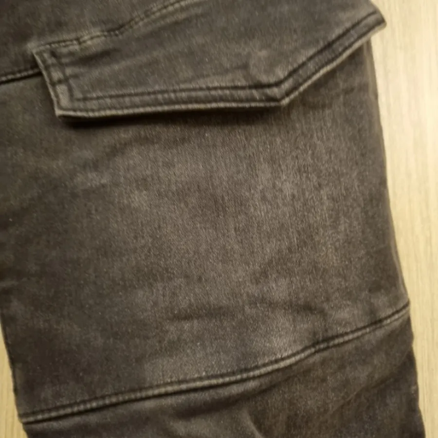 شلوار جین سنگ شور مشکی