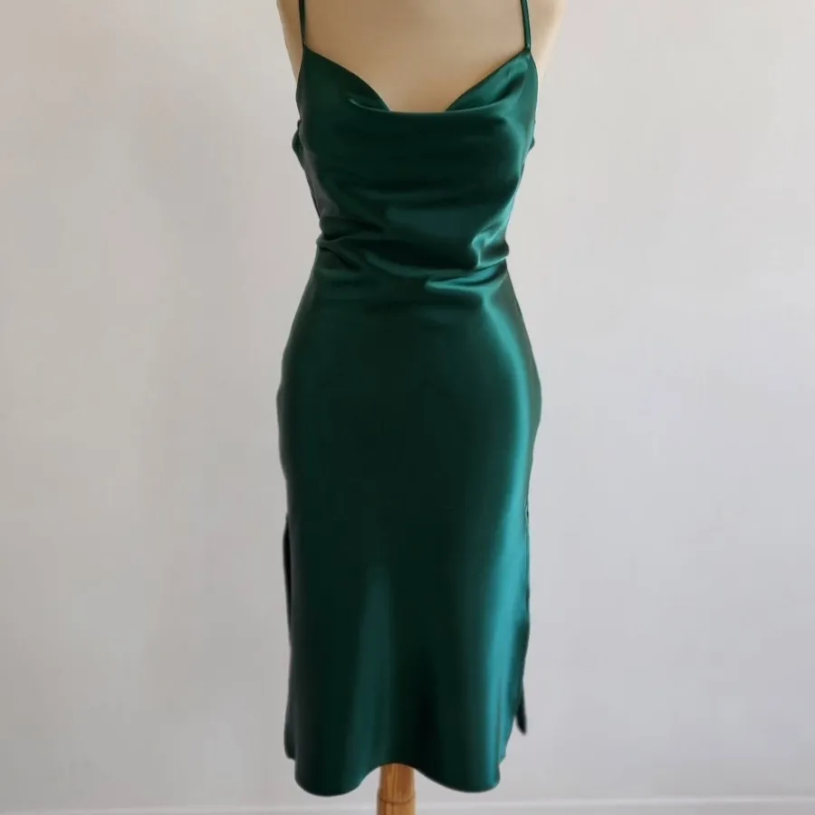 پیراهن ساتن