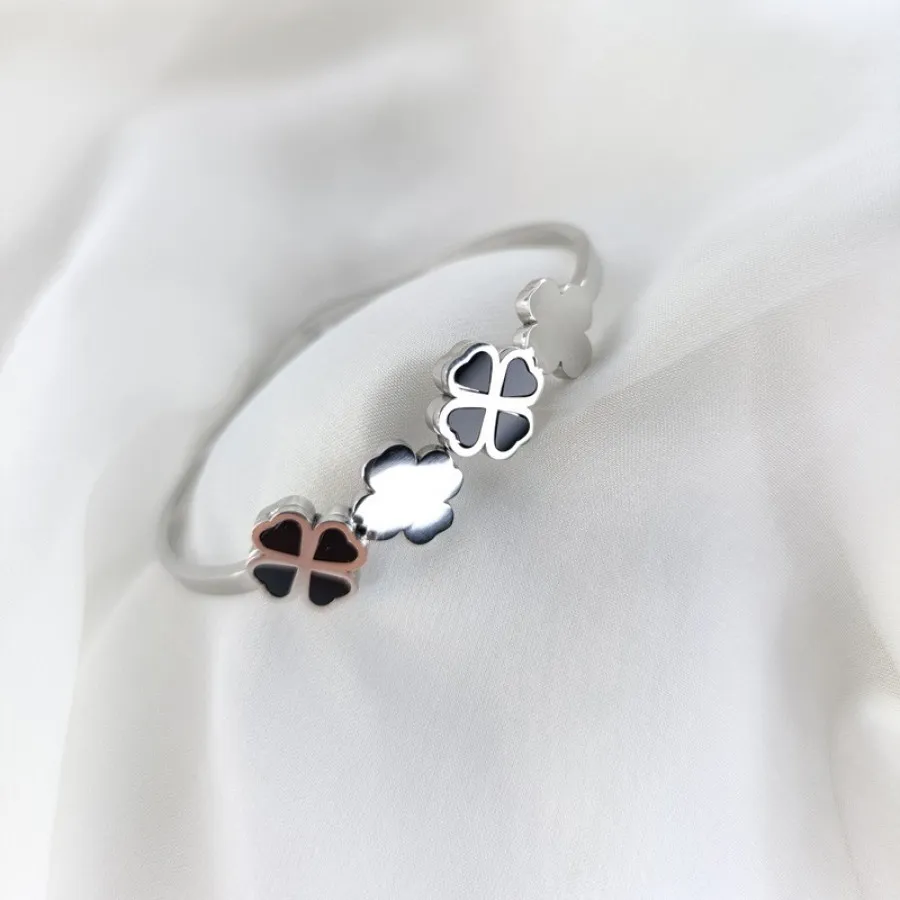 بنگل شبدر خوش‌شانس