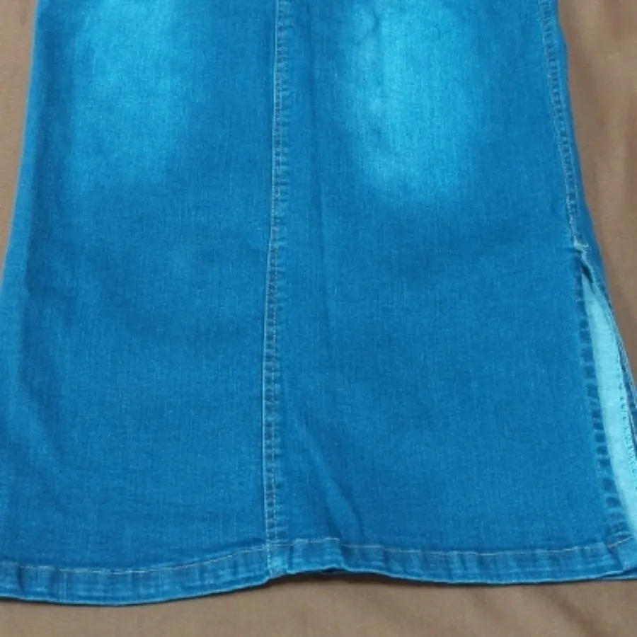 دامن لی ساسبند دار