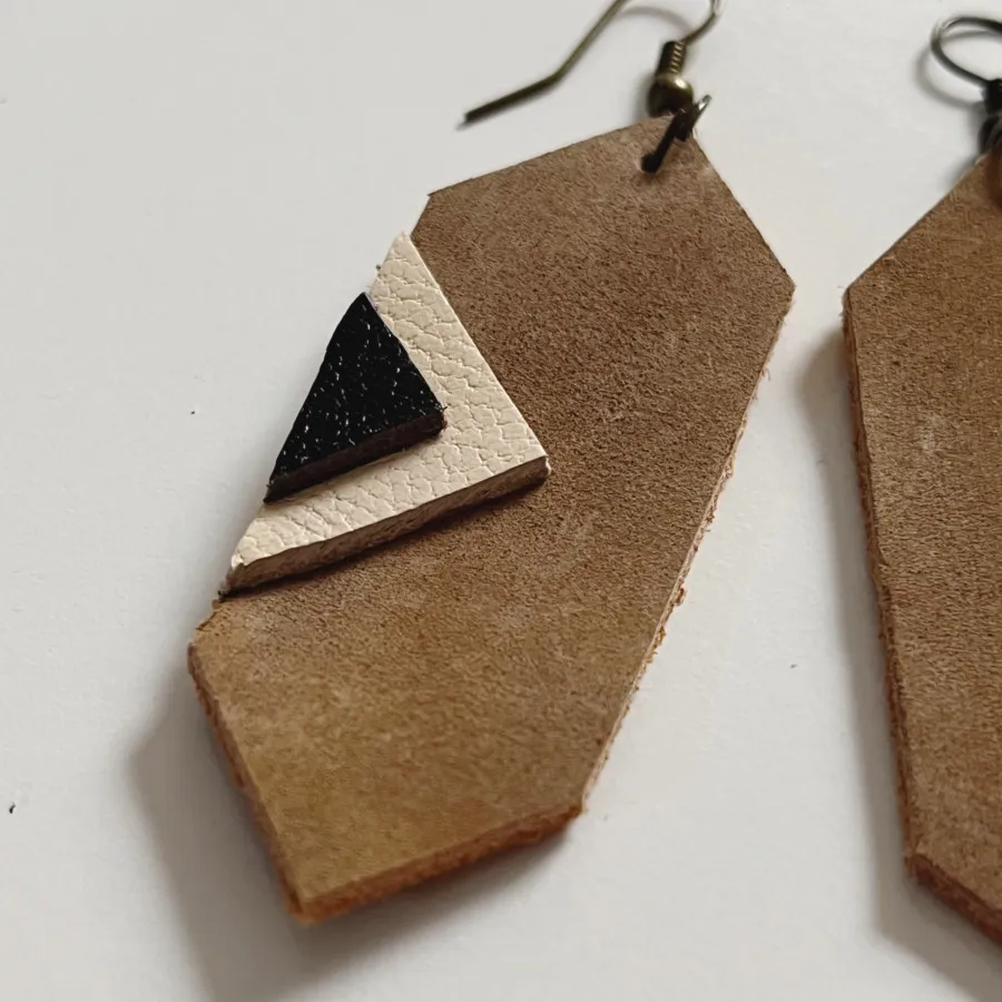 گوشواره دست ساز