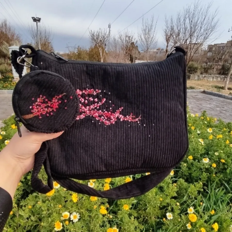 کیف مخمل کبریتی گلدوزی