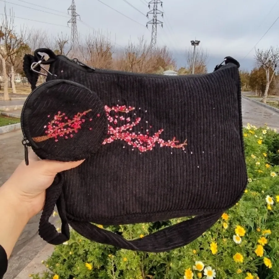 کیف مخمل کبریتی گلدوزی