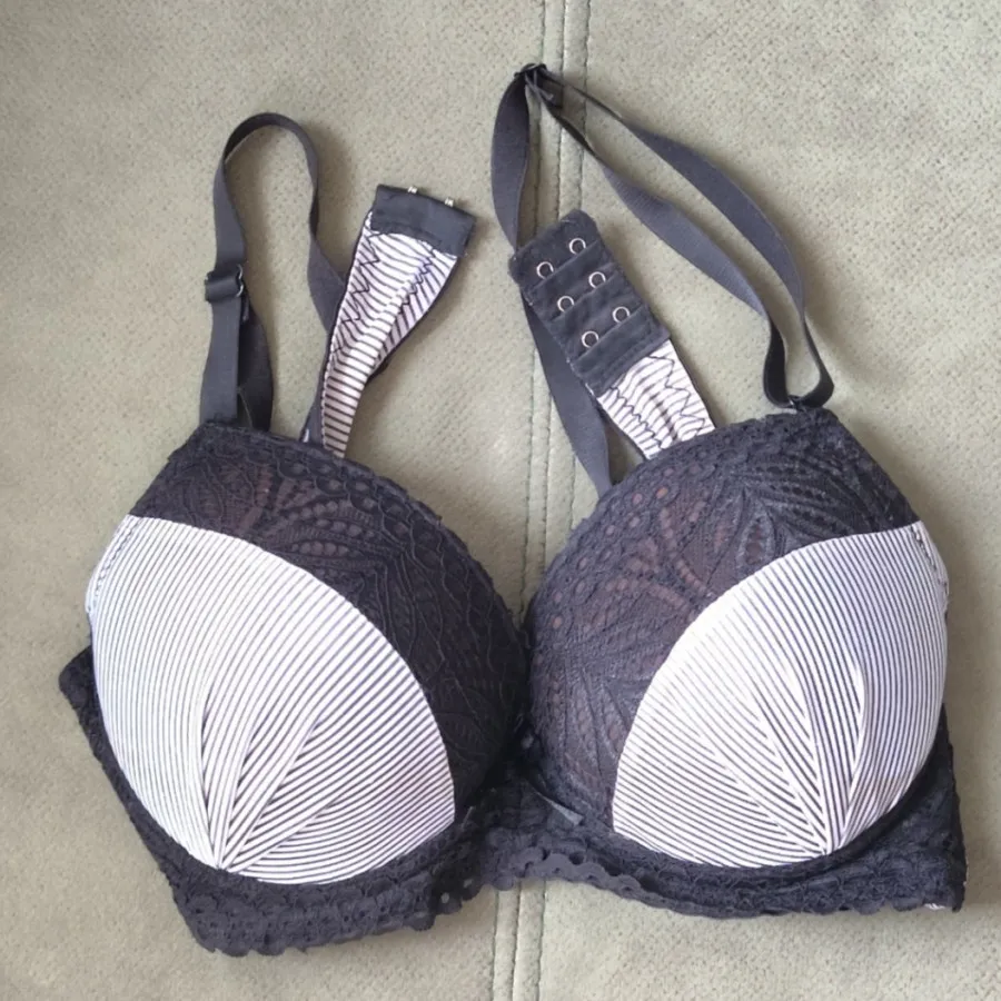 سوتین اسفنجی