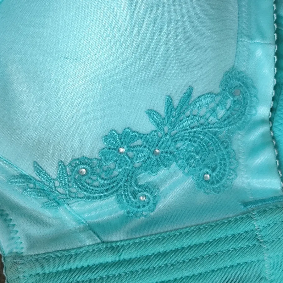 سوتین اسفنجی