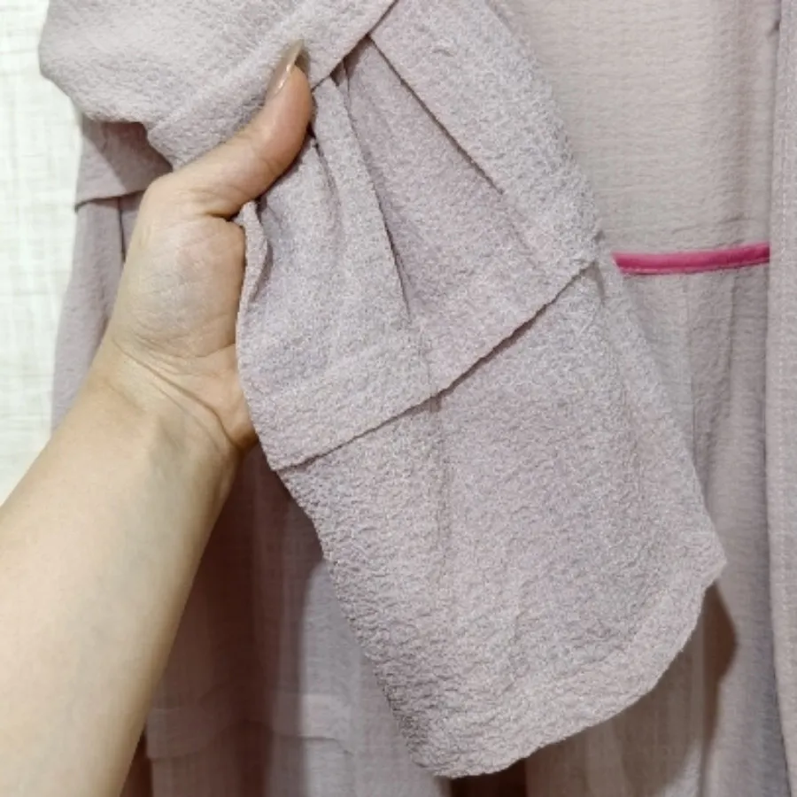 مانتو عبایی صورتی چرک