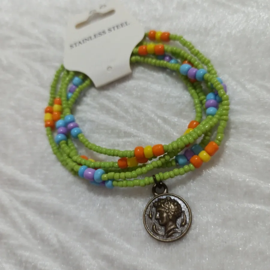 دستبند 70 تومان