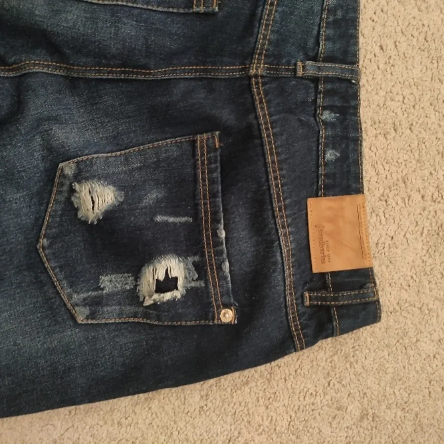 شلوار استرادیواریوس