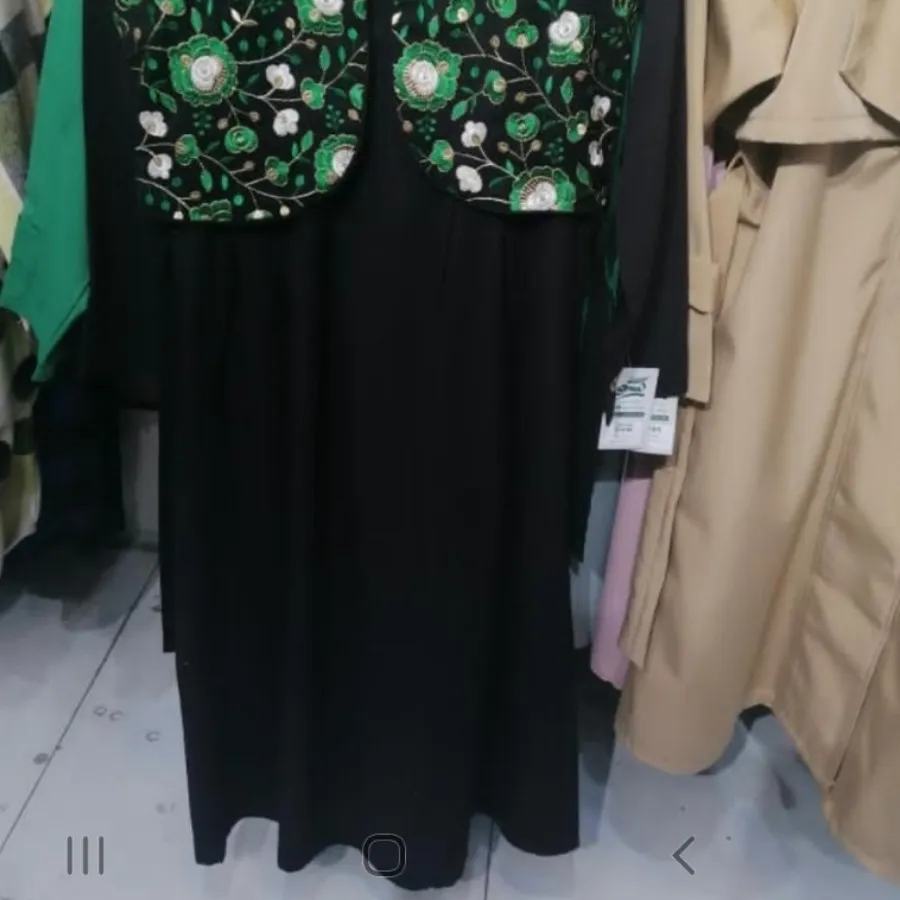 سارافون و جلیقه