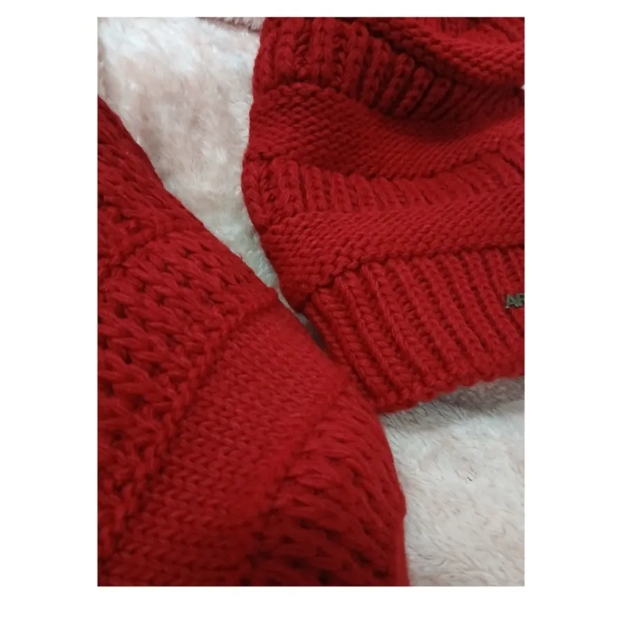 کلاه وشال گردن زنانه