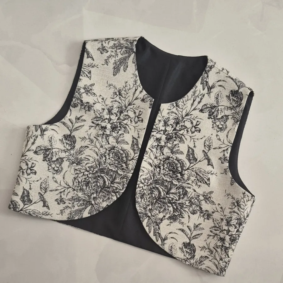 ست دو تکه پیراهن و جلیقه