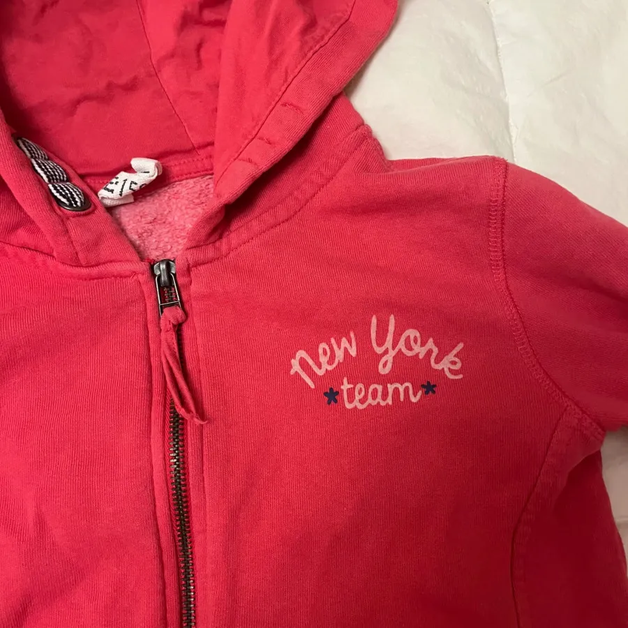 هودی صورتی HEMA