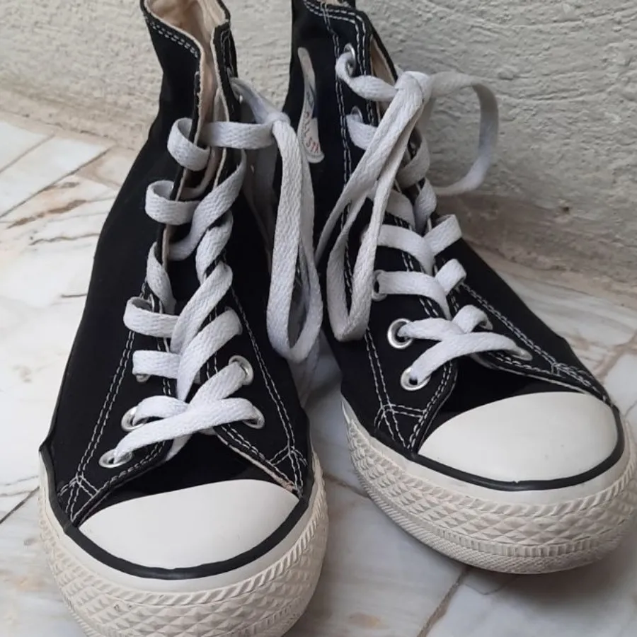 کانورس کلاسیک سایز 39