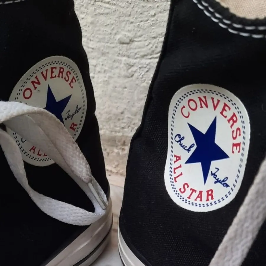 کانورس کلاسیک سایز 39