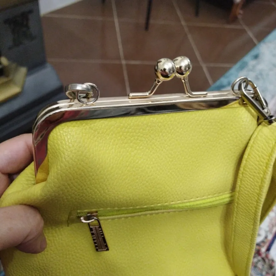 کیف و روسری