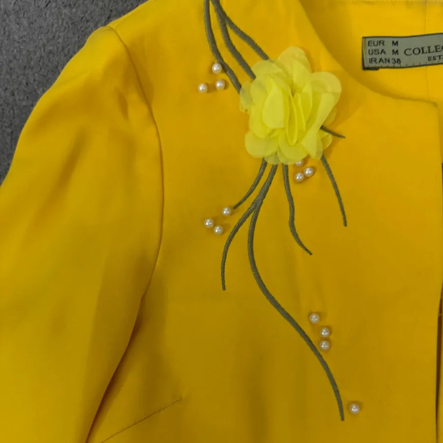 مانتوی مجلسی لیمویی