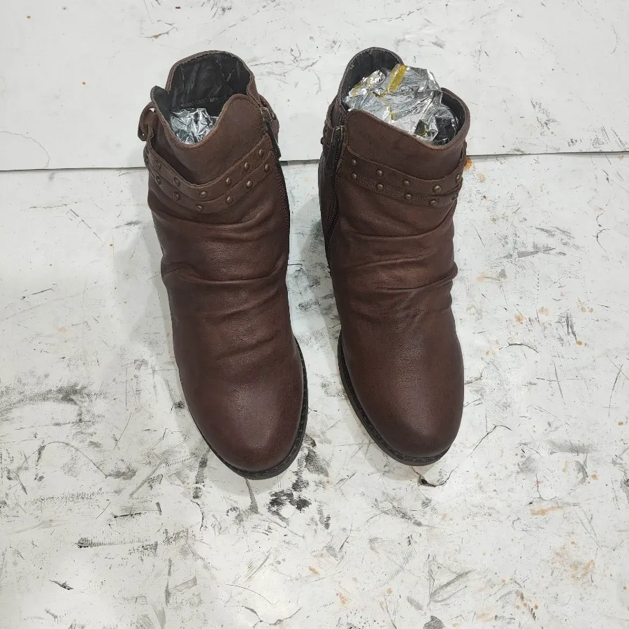 بوت وارداتی