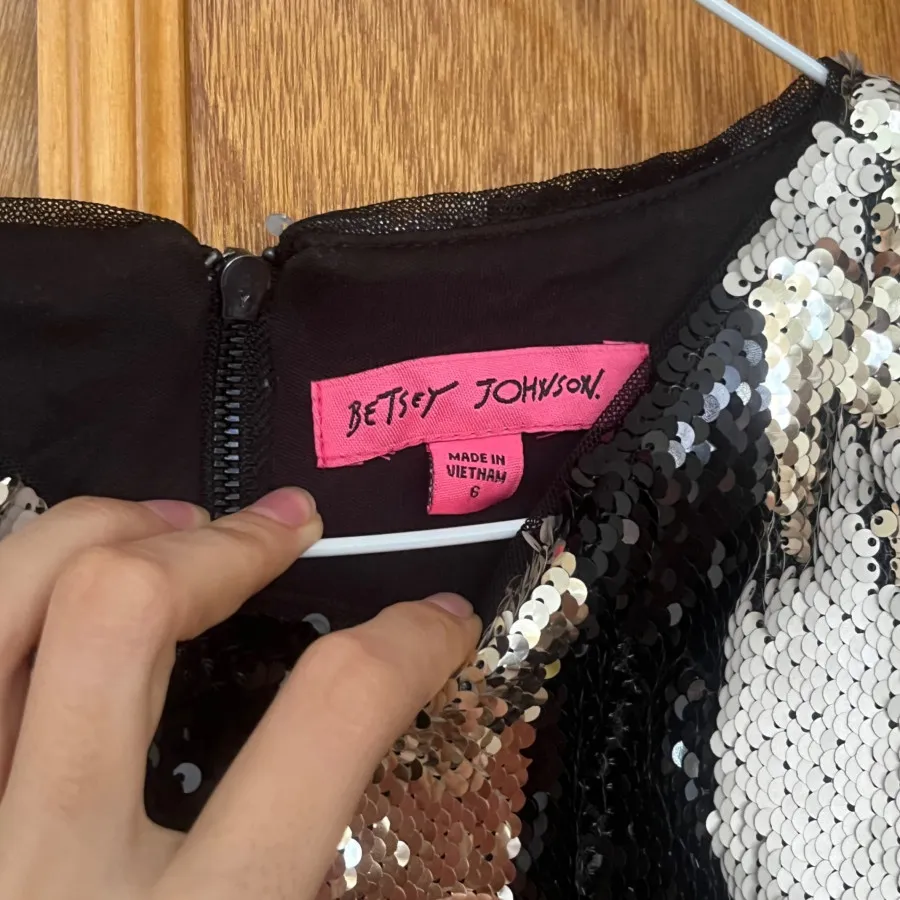 پیراهن مجلسی پولکی