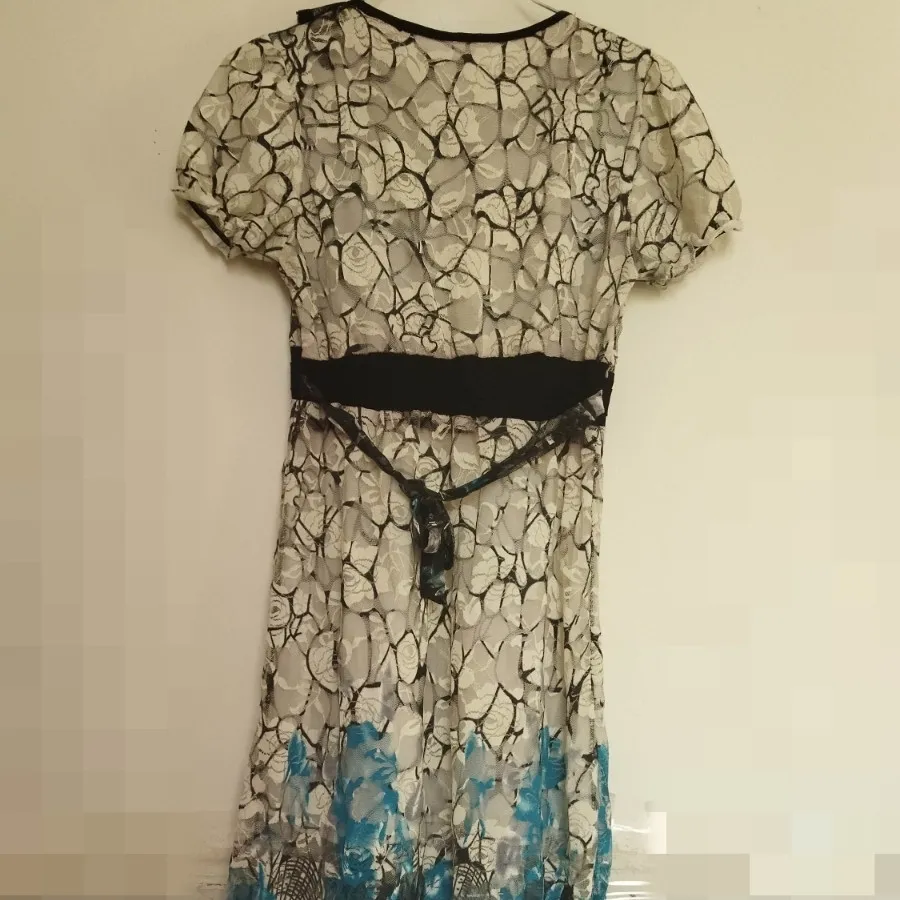 پیراهن عروسکی