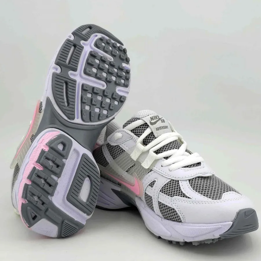 کتونی نایک v2k زنانه