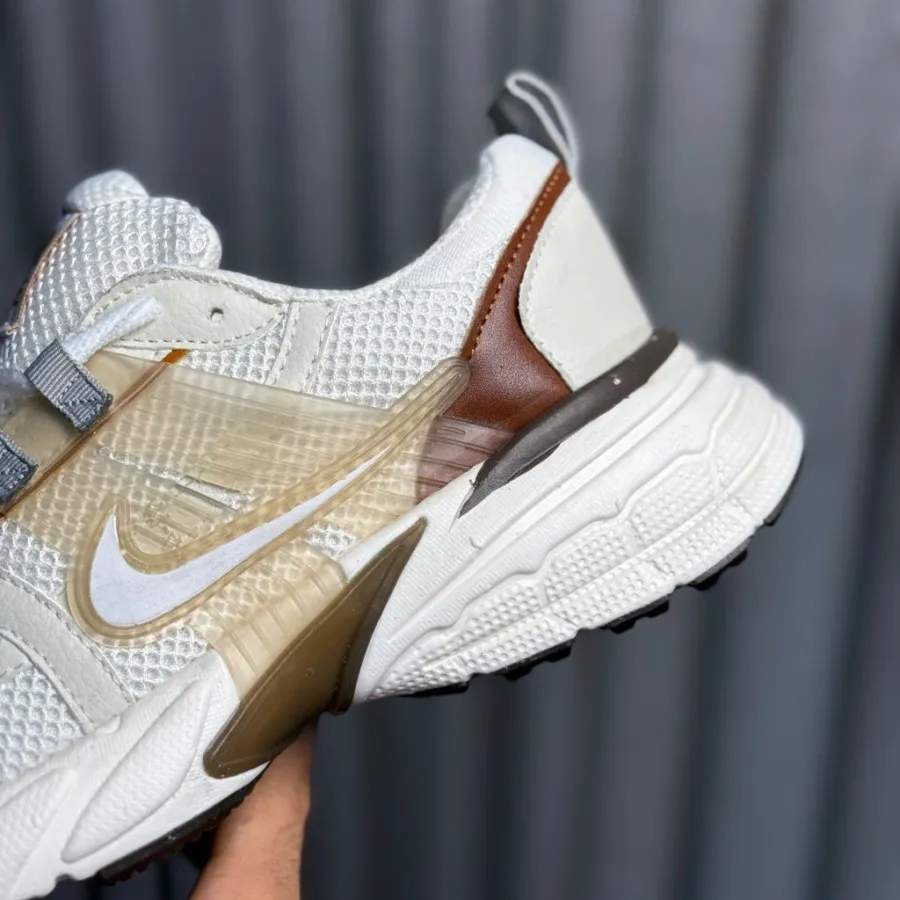 کتانی نایک v2k زنانه