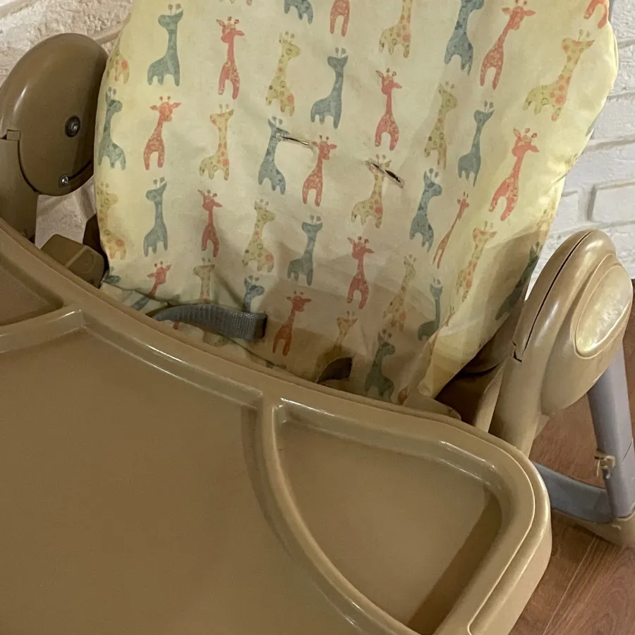 صندلی غذا کودک