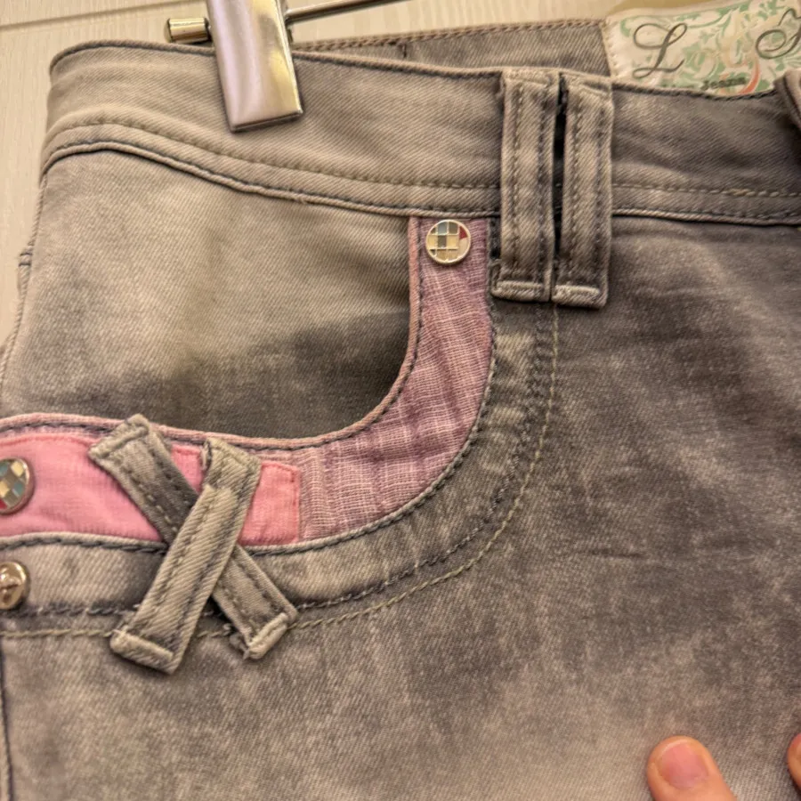 شلوار جین طوسی