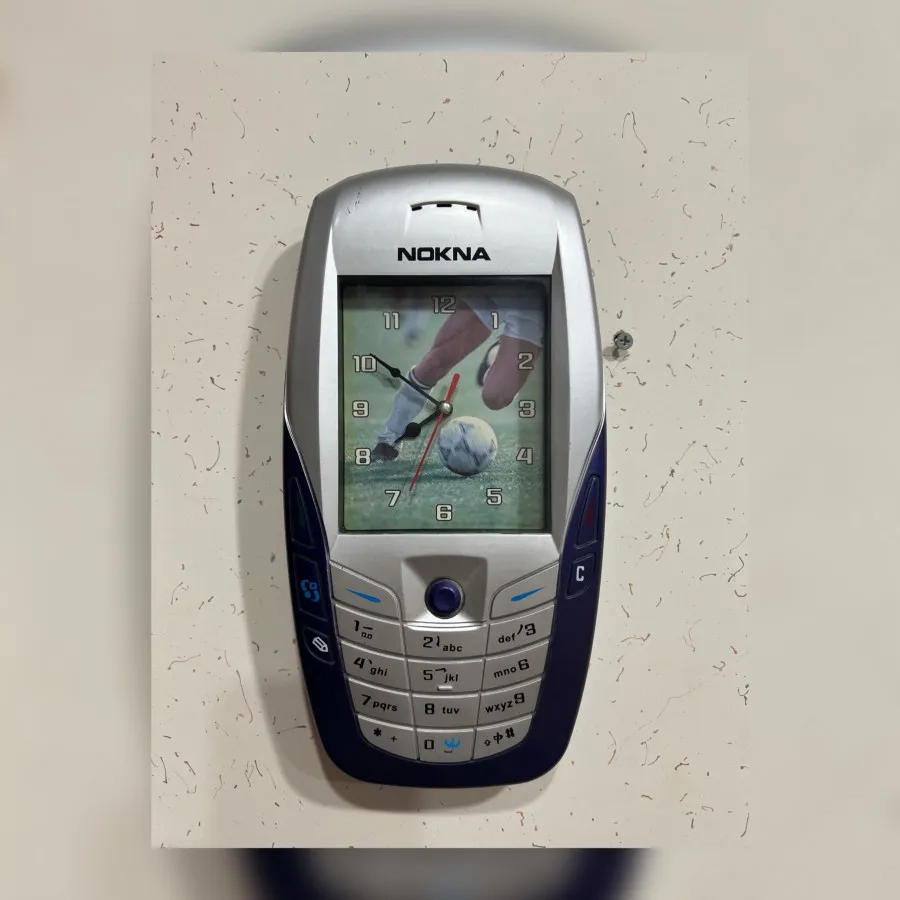 ساعت دیواری