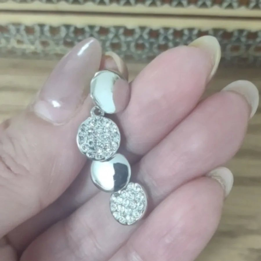 گوشواره تیتانیوم خاص