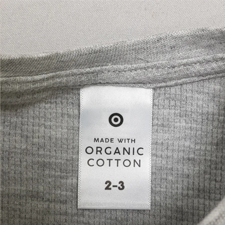 بلوز ساده آستین بلند