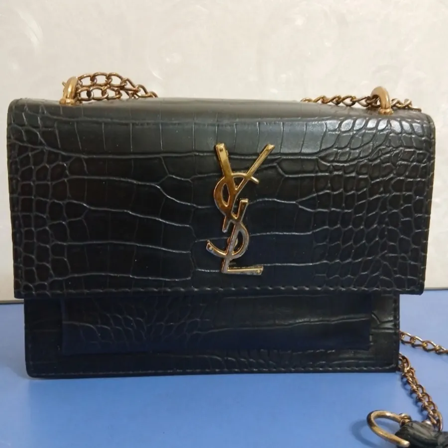 کیف مشکی پاسپورتی