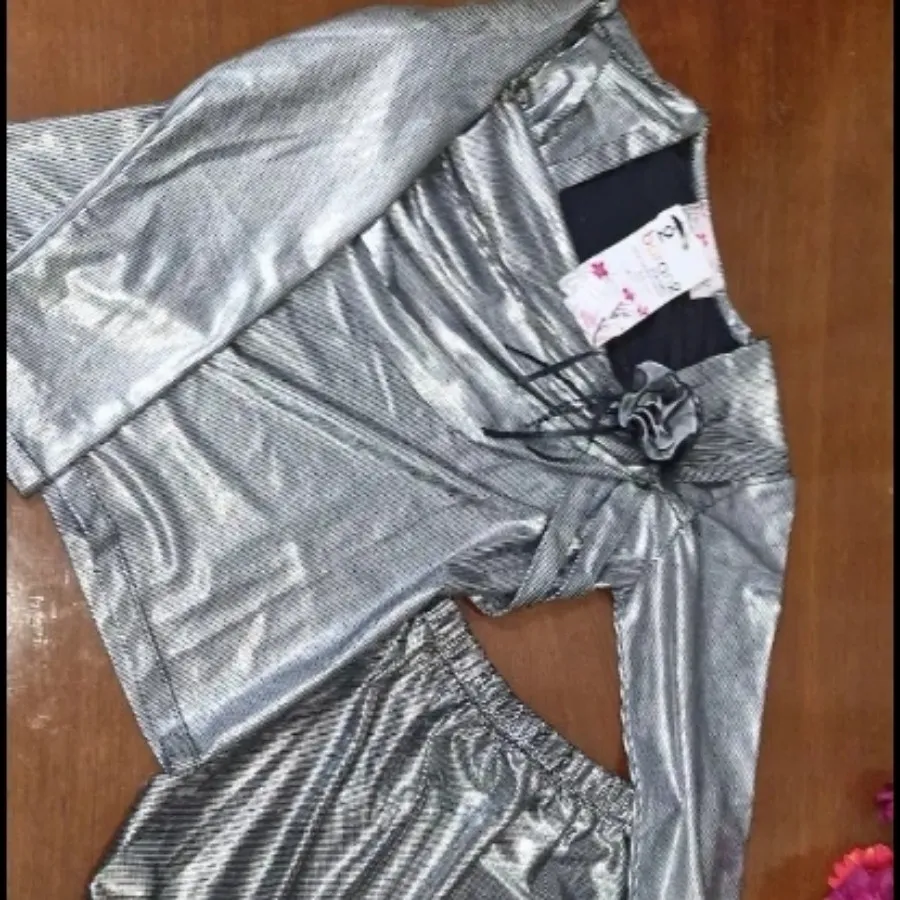 دامن و بلیز