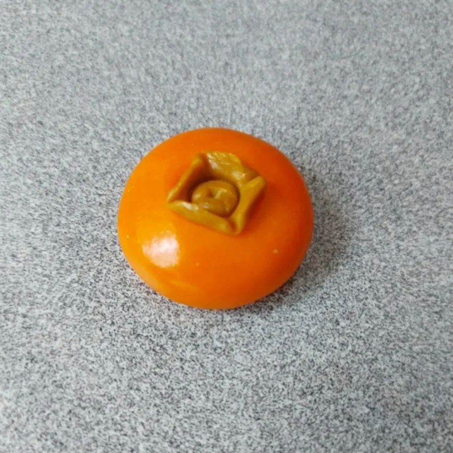 میوه های خمیری و پلاستیکی