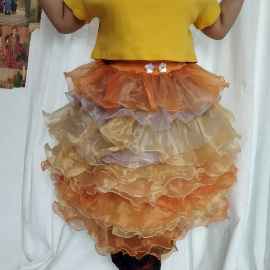 دامن دخترانه