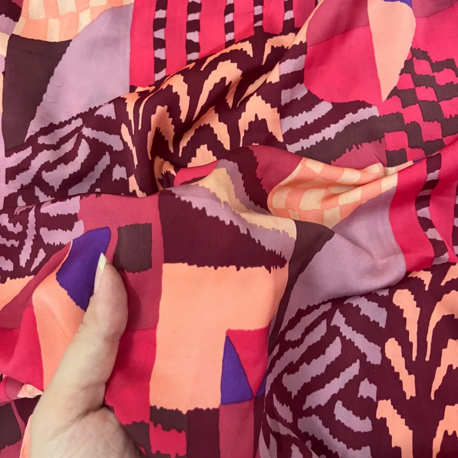 1.30 پارچه الیزه طرحدار