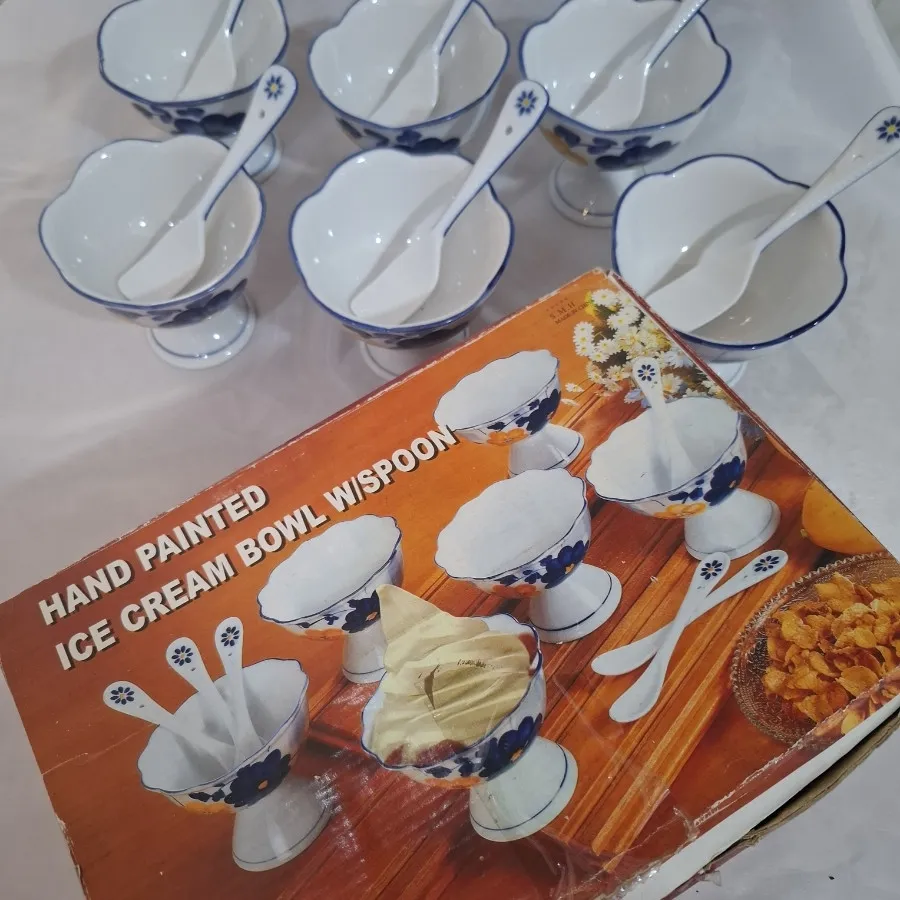 ظرف بستنی خوری گل پنبه ای